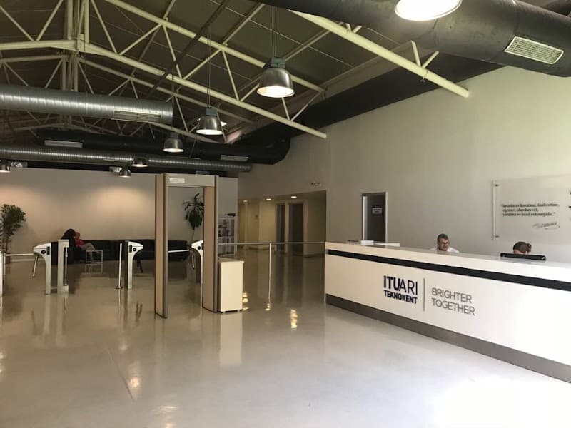 MODEL ERP YAZILIM ÇÖZÜMLERİ görseli